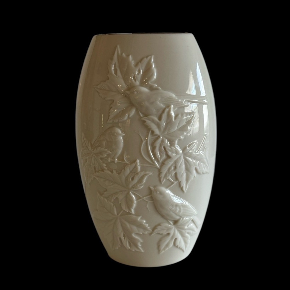 Lenox Cream Vase with Bird and Leaf Motif
